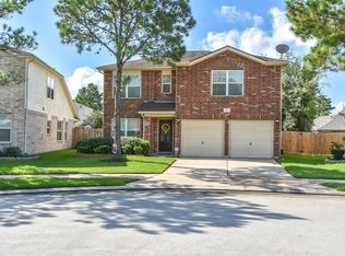 11827 Skydale Dr, Tomball, TX 77375
