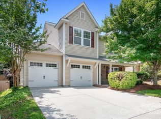 106 Collenton Ln, Mooresville, NC 28115