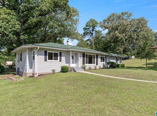 100 Quinncrest Rd, Bessemer, AL 35022