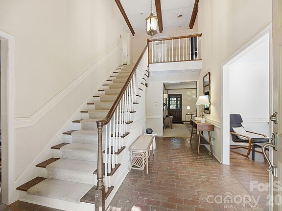 4th image of 408 Bethel Dr