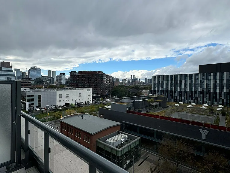 425 Front St E #701 — Photo 16