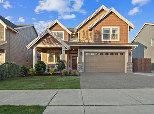 12449 Shenandoah Dr, Oregon City, OR 97045