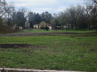 5607 River Rd, Lisle, IL 60532