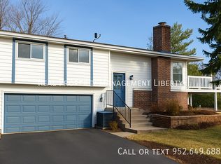 10425 Decatur Cir, Bloomington, MN 55438