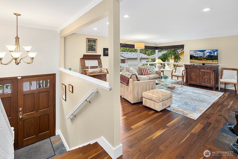 3rd image of 103 NW 171st Street