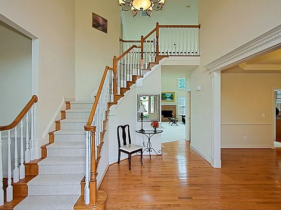 3rd image of 5325 Jacobs Creek Pl