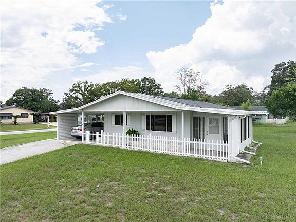3rd image of 10210 SW 93RD AVENUE