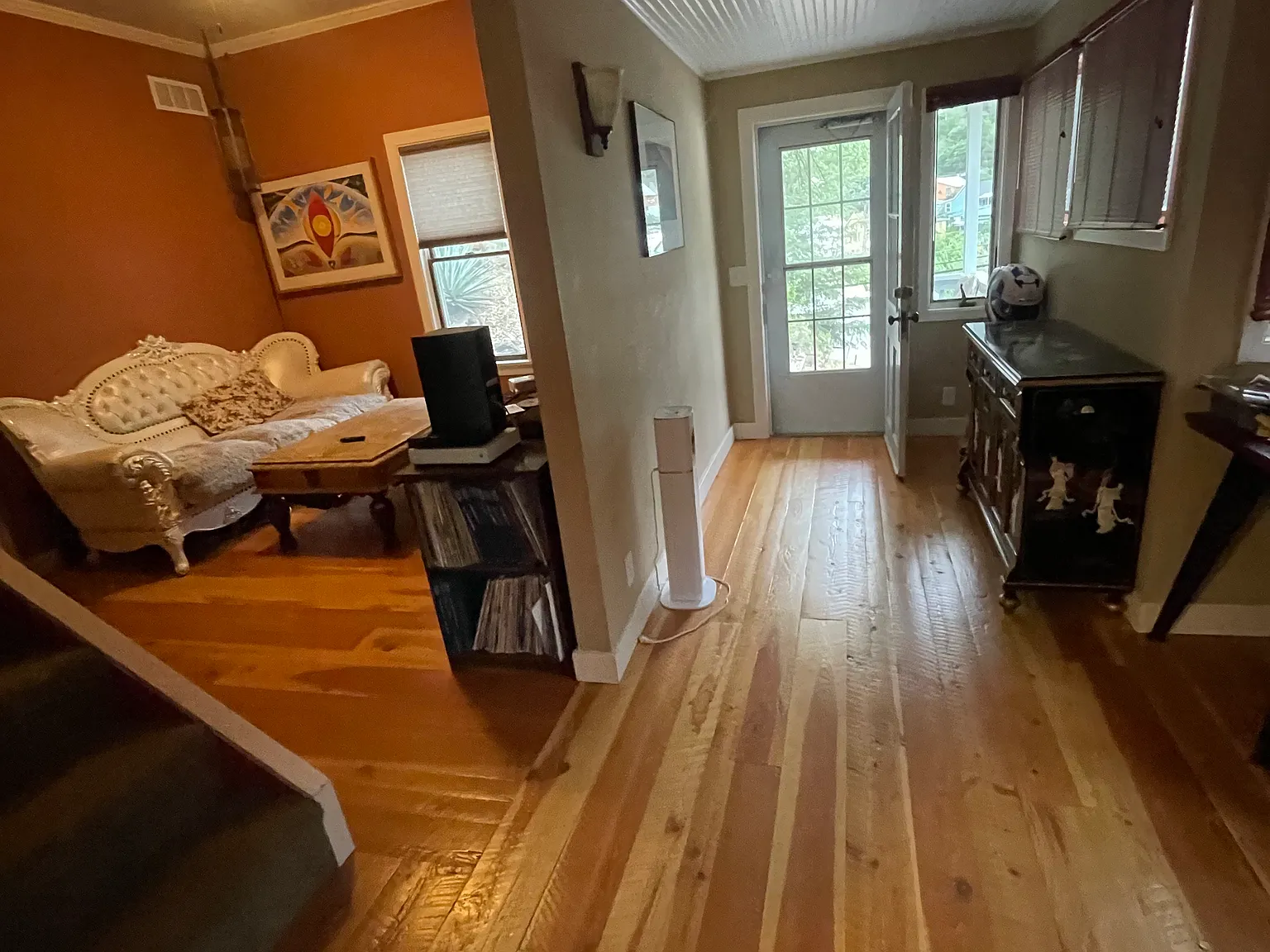 2 bed, 1156 sqft, $1,900 — Photo 3