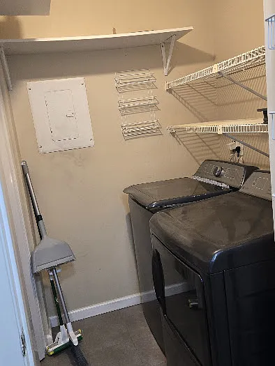 4207 Canyon Point Cir — Photo 25