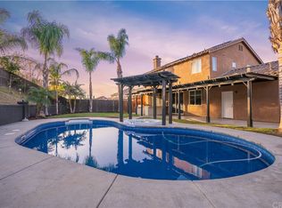 32277 Rosemary St, Winchester, CA 92596