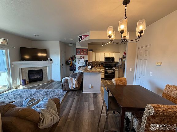 3rd image of 4545 Wheaton Dr #A-370