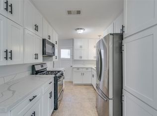 1033 E Elm St, Hillsboro, TX 76645