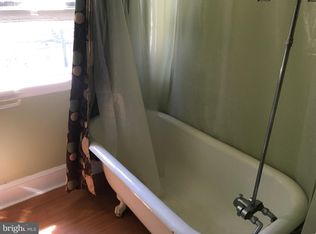 834 13th Ave, Prospect Park, PA 19076