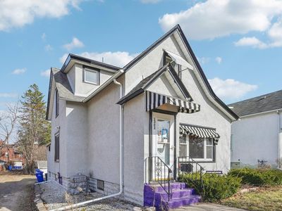 1302 Forest St, Saint Paul, MN, 55106