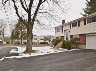 23 Cetrina Dr, Marlborough, MA 01752