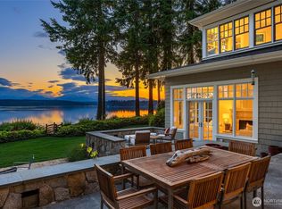 13401 Manzanita Road NE, Bainbridge Island, WA 98110