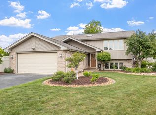 13641 W Ironwood Cir, Homer Glen, IL