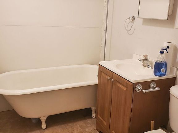 3rd image of 308 E Ermina Ave APT 6