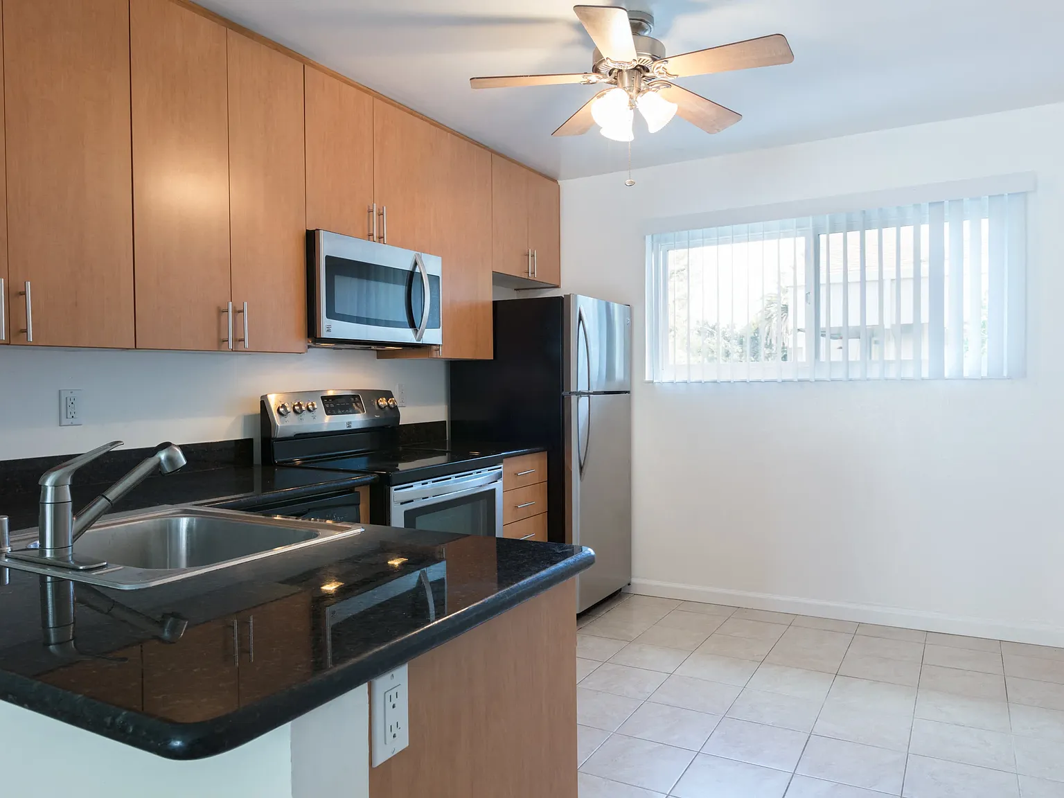 1 bed, $2,400 — Photo 2