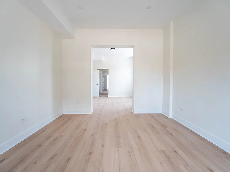 2753 W Chicago Ave #2 — Photo 15