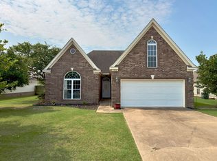 5104 Deerfield Dr, Jonesboro, AR 72404