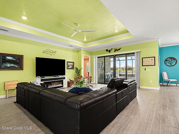 5th image of 1032 Great Belt Cir