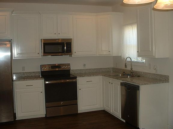 5th image of 146 Shelbi Dr