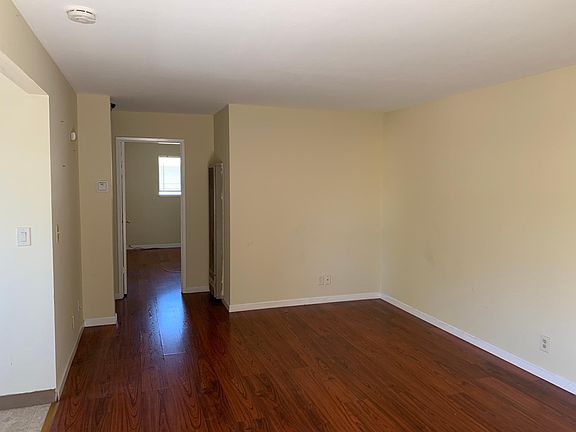 5th image of 8224 Kelton Dr APT C