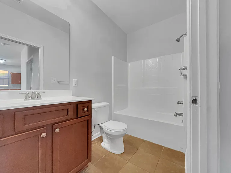 411 Promenade Dr SW — Photo 7