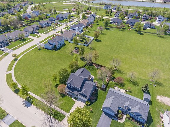 The home has open space next to it and behind it totally approximately 4 acres!