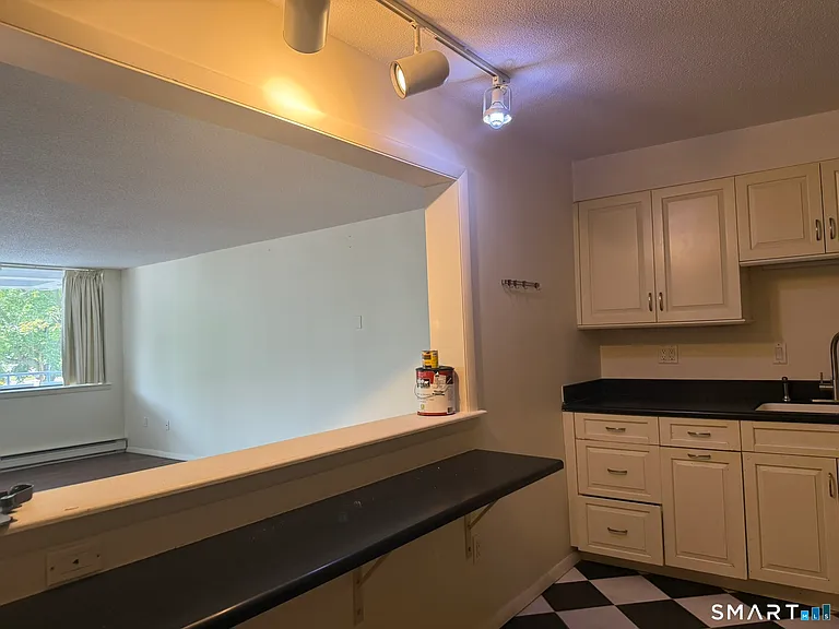 1460 Elm St #132 — Photo 24