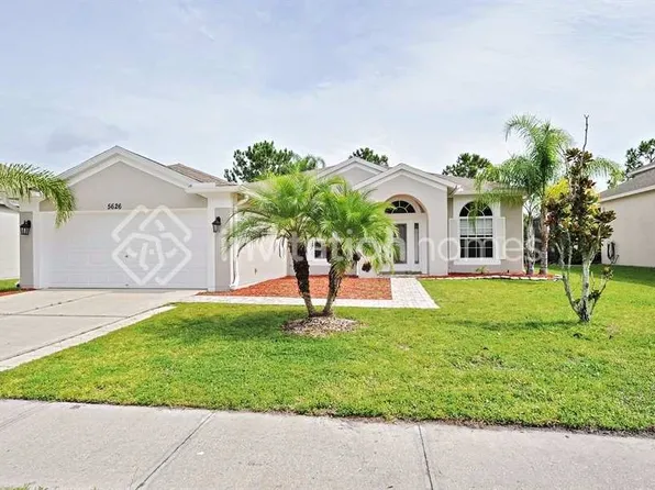 5626 Riva Ridge Dr, Zephyrhills, FL 33544