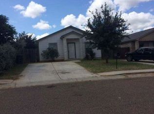 301 Desert Chief Dr, Laredo, TX 78045