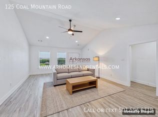 125 Coal Mountain Rd, El Paso, AR 72045
