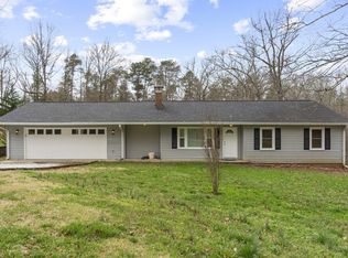 17 West Dr, Travelers Rest, SC 29690