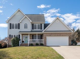 18 Erem Way, Fishersville, VA 22939