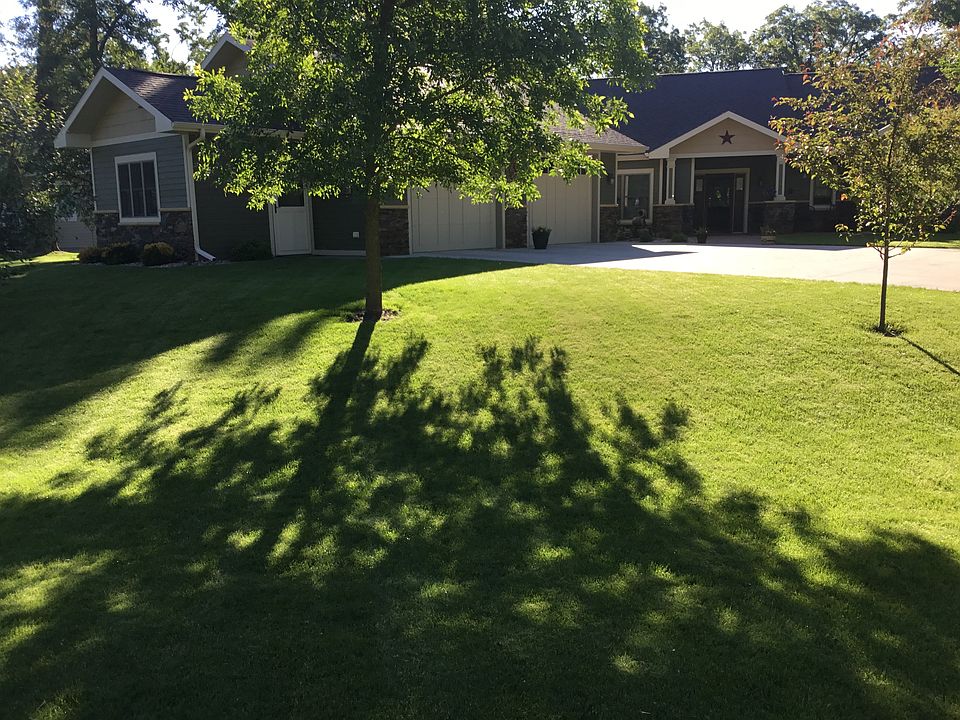 1st image of 4003 Rosewood Ln SE
