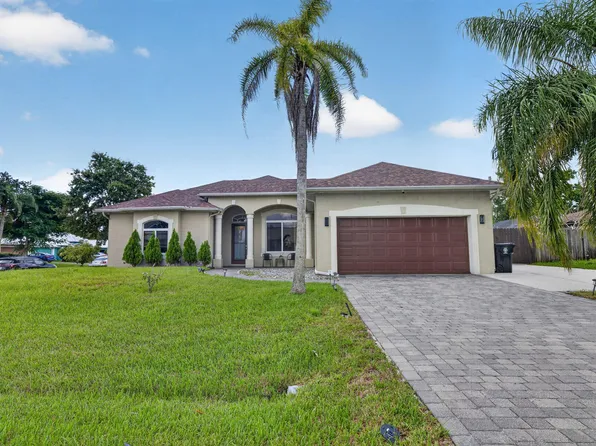 1402 SW ABINGDON Avenue, Port St Lucie, FL 34953