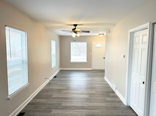 7425 Cedar Dr, Wonder Lake, IL