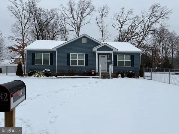 1042 Cambridge Pl, Vineland, NJ 08360