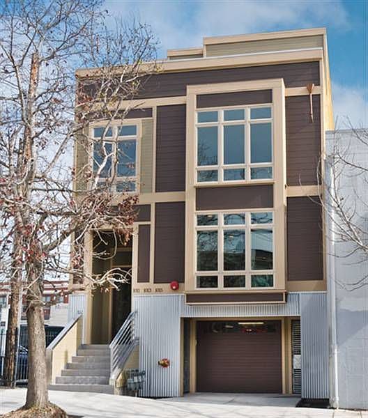 1st image of 1011 Tennessee