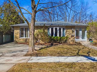 481 Anthony Dr, Oakville, ON L6J2K6
