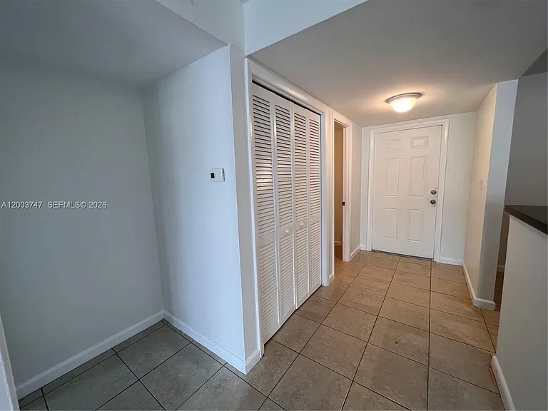 15221 NE 6th Ave #A104 — Photo 18