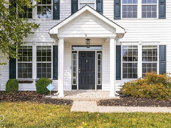 2nd image of 8306 Balmoral Ln