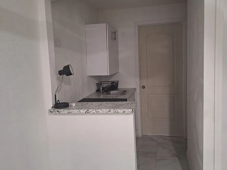 6860 Margate Blvd — Photo 2