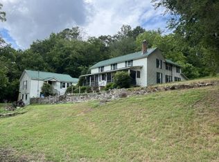 3179 Lewis Branch Rd, Tennessee Ridge, TN 37178