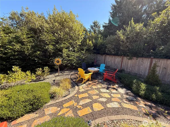 454 Sextans Avenue SW, Ocean Shores, WA 98569