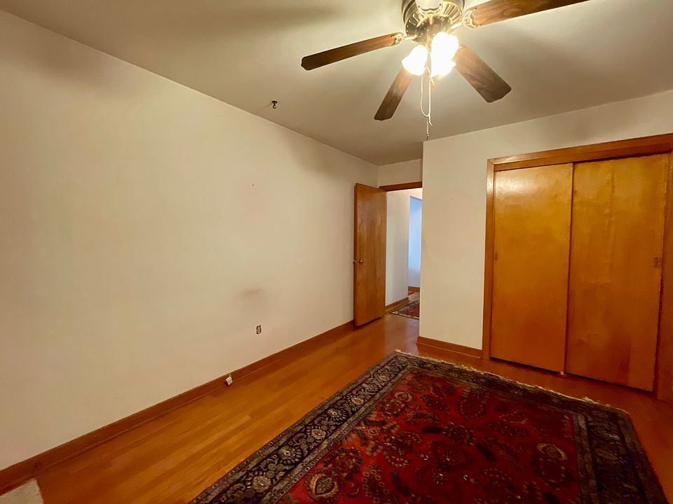 1st image of 92 Vestal Ave
