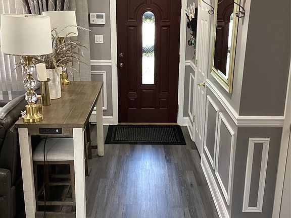 2nd image of 512 Fenimore Avenue