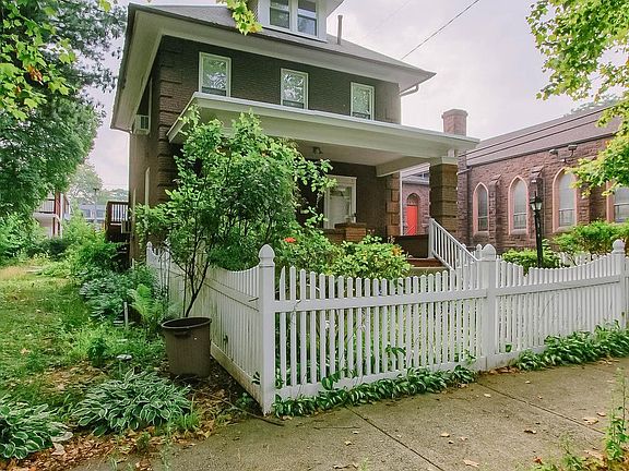 3rd image of 617 N 16th St